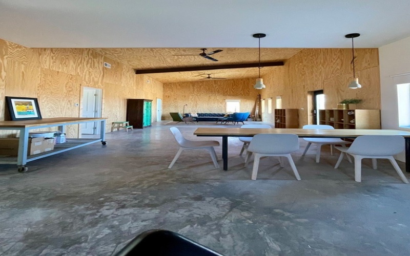 702 E Washington St, Marfa, TX 79843, 3 Habitaciones Habitaciones , ,2 BañosBaños,Residential,En Venta,702 E Washington St,0,159960