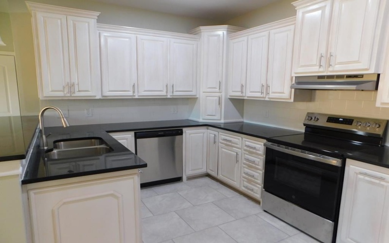 310 S Lincoln Street, Midland, TX 79701, 3 Habitaciones Habitaciones , ,2 BañosBaños,Residential,En Venta,310 S Lincoln Street,0,50084278