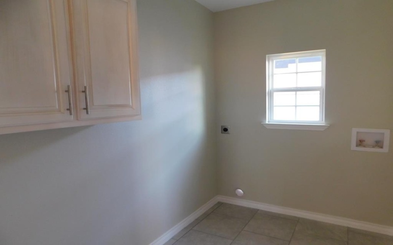 310 S Lincoln Street, Midland, TX 79701, 3 Habitaciones Habitaciones , ,2 BañosBaños,Residential,En Venta,310 S Lincoln Street,0,50084278