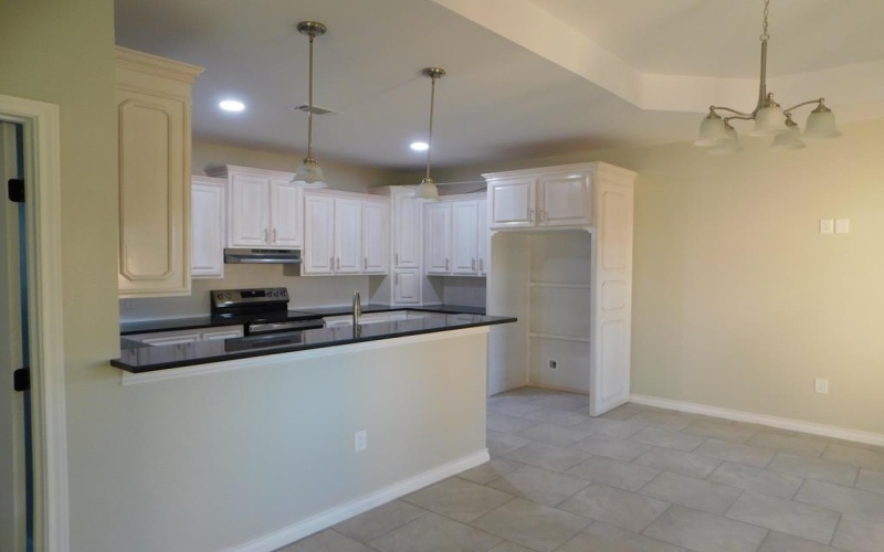 310 S Lincoln Street, Midland, TX 79701, 3 Habitaciones Habitaciones , ,2 BañosBaños,Residential,En Venta,310 S Lincoln Street,0,50084278