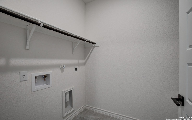 136 Mason Lane, Castroville, TX 78009, 4 Habitaciones Habitaciones , ,3 BañosBaños,Residential,En Venta,136 Mason Lane,0,1755878