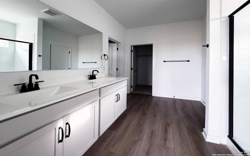 183 Peeps Ct., Adkins, TX 78101, 4 Bedrooms Bedrooms, ,2 BathroomsBathrooms,Residential,For Sale,183 Peeps Ct.,0,1919022