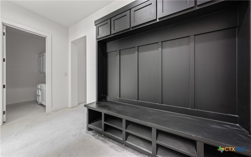 10213 Homesteader Drive, Moody, TX 76557, 4 Bedrooms Bedrooms, ,5 BathroomsBathrooms,Residential,For Sale,10213 Homesteader Drive,0,596400