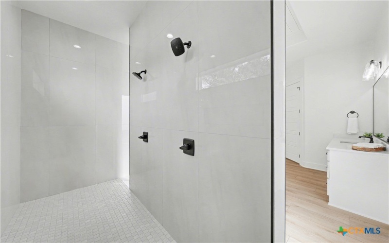 10213 Homesteader Drive, Temple, TX 76557, 4 Habitaciones Habitaciones , ,5 BañosBaños,Residential,En Venta,10213 Homesteader Drive,0,596400