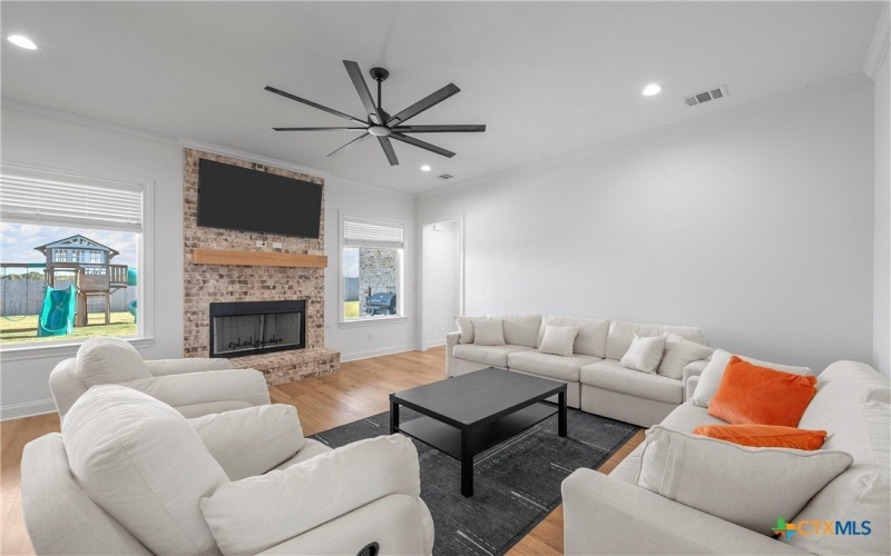 12015 Sequoia Lane, Woodway, TX 76712, 4 Bedrooms Bedrooms, ,2 BathroomsBathrooms,Residential,For Sale,12015 Sequoia Lane,0,596593