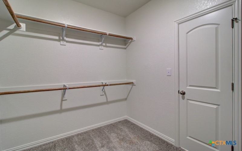 868 Farmhouse Trail, New Braunfels, TX 78130, 4 Habitaciones Habitaciones , ,2 BañosBaños,Residential,En Venta,868 Farmhouse Trail,0,596596