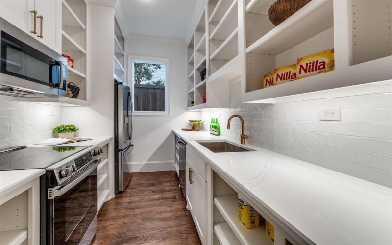 6831 Casa Loma Avenue, Dallas, TX 75214, 5 Habitaciones Habitaciones , ,5 BañosBaños,Residential,En Venta,6831 Casa Loma Avenue,0,20973145