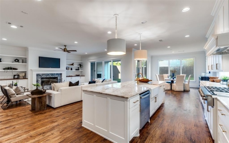 6831 Casa Loma Avenue, Dallas, TX 75214, 5 Habitaciones Habitaciones , ,5 BañosBaños,Residential,En Venta,6831 Casa Loma Avenue,0,20973145