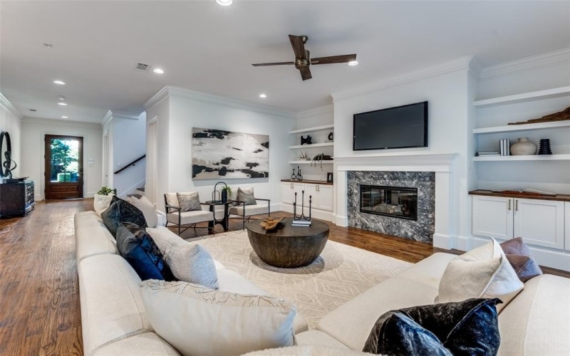 6831 Casa Loma Avenue, Dallas, TX 75214, 5 Habitaciones Habitaciones , ,5 BañosBaños,Residential,En Venta,6831 Casa Loma Avenue,0,20973145