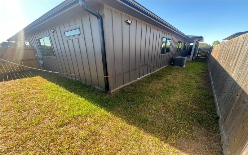 2722 Grace Circle unit: A #A, Corpus Christi, TX 78414, 3 Bedrooms Bedrooms, ,2 BathroomsBathrooms,Residential Multi Family,For Sale,2722 Grace Circle unit: A,0,467072