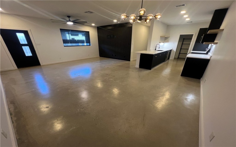 2722 Grace Circle unit: A #A, Corpus Christi, TX 78414, 3 Bedrooms Bedrooms, ,2 BathroomsBathrooms,Residential Multi Family,For Sale,2722 Grace Circle unit: A,0,467072