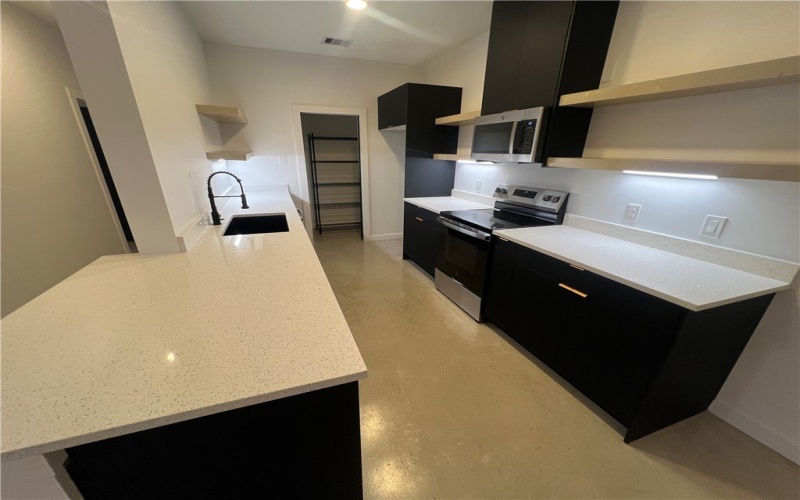 2722 Grace Circle unit: A #A, Corpus Christi, TX 78414, 3 Bedrooms Bedrooms, ,2 BathroomsBathrooms,Residential Multi Family,For Sale,2722 Grace Circle unit: A,0,467072