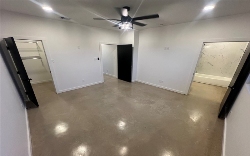 2722 Grace Circle unit: A #A, Corpus Christi, TX 78414, 3 Bedrooms Bedrooms, ,2 BathroomsBathrooms,Residential Multi Family,For Sale,2722 Grace Circle unit: A,0,467072