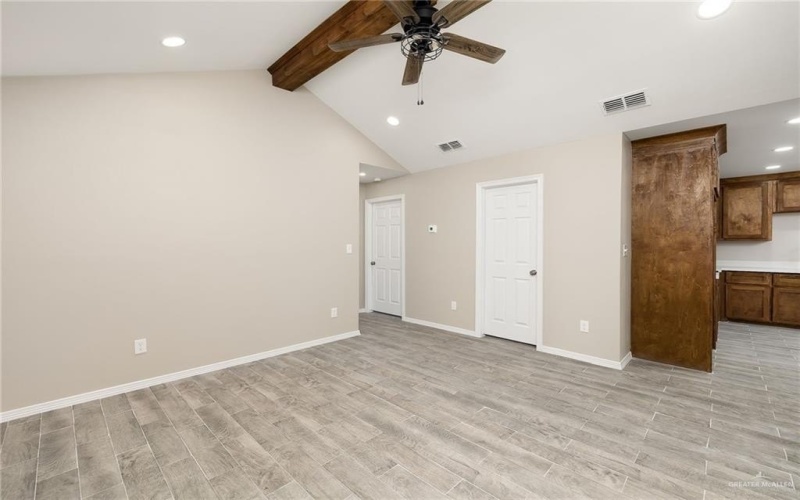 2194 Via Roma Street, Weslaco, TX 78596, 3 Habitaciones Habitaciones , ,2 BañosBaños,Residential,En Venta,2194 Via Roma Street,0,485725