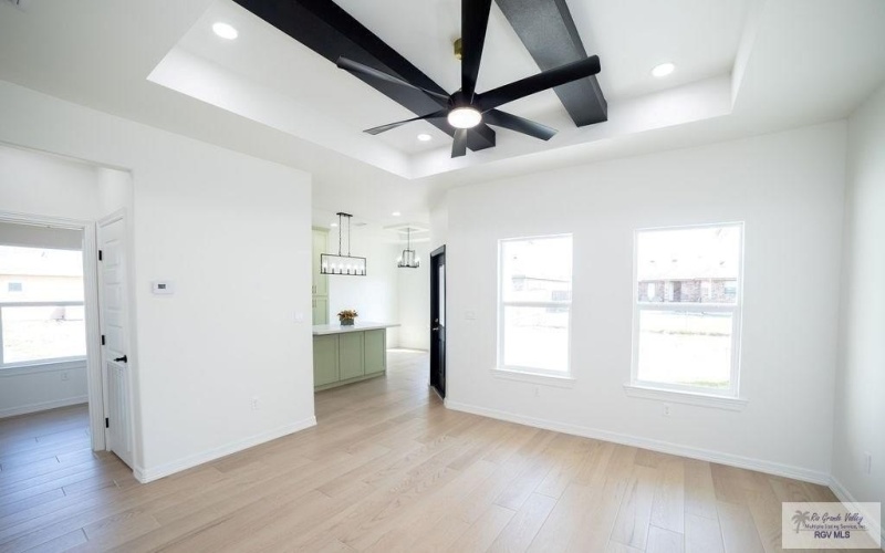 8713 SWAN LAKE DR, HARLINGEN, TX 78552, 3 Habitaciones Habitaciones , ,2 BañosBaños,Residential,En Venta,8713 SWAN LAKE DR,0,29768214