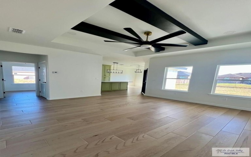 8713 SWAN LAKE DR, HARLINGEN, TX 78552, 3 Habitaciones Habitaciones , ,2 BañosBaños,Residential,En Venta,8713 SWAN LAKE DR,0,29768214