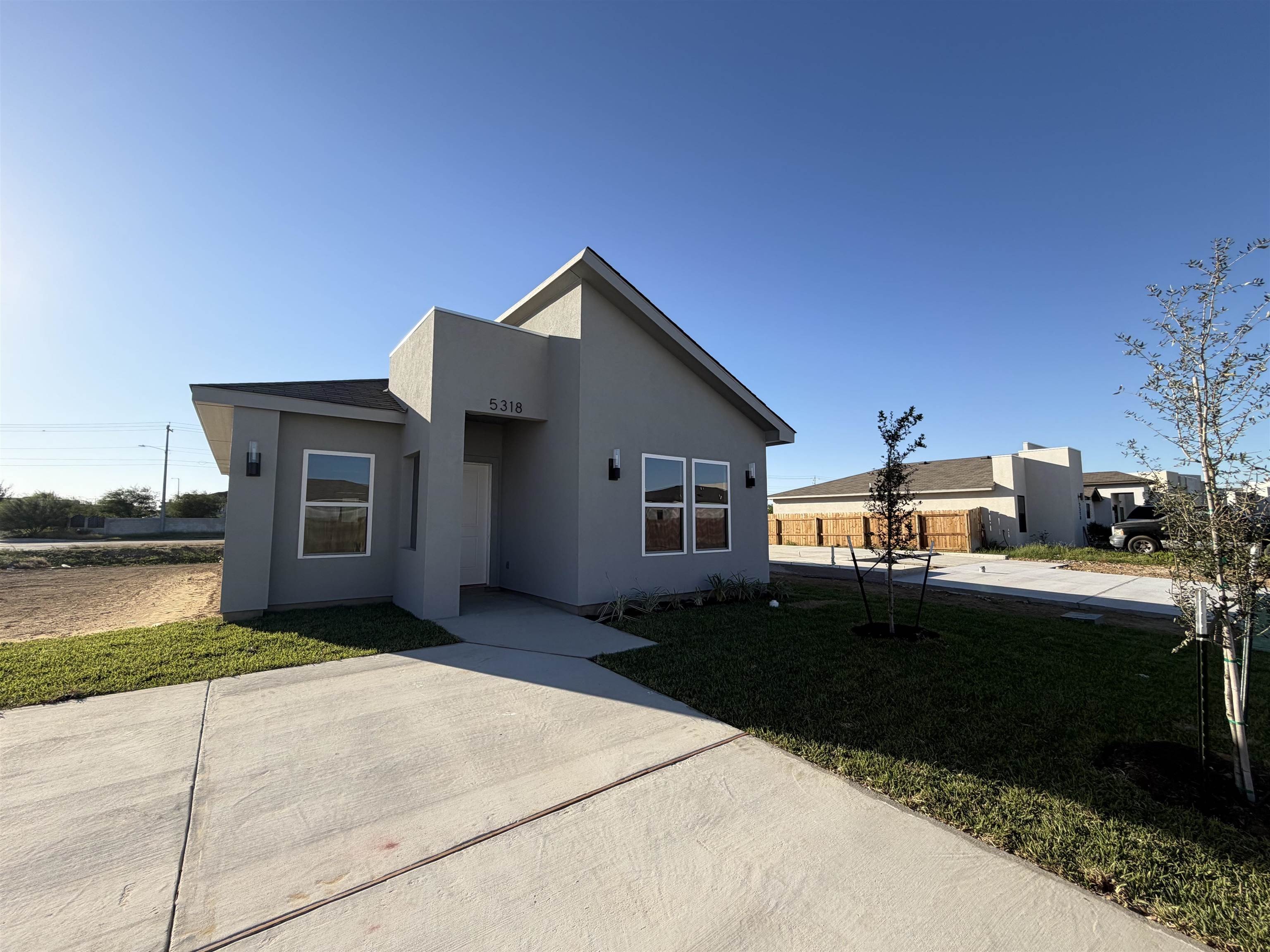 5318 Aceituno Dr., LAREDO, TX 78046, 3 Bedrooms Bedrooms, ,2 BathroomsBathrooms,Residential,For Sale,5318 Aceituno Dr.,0,20254797