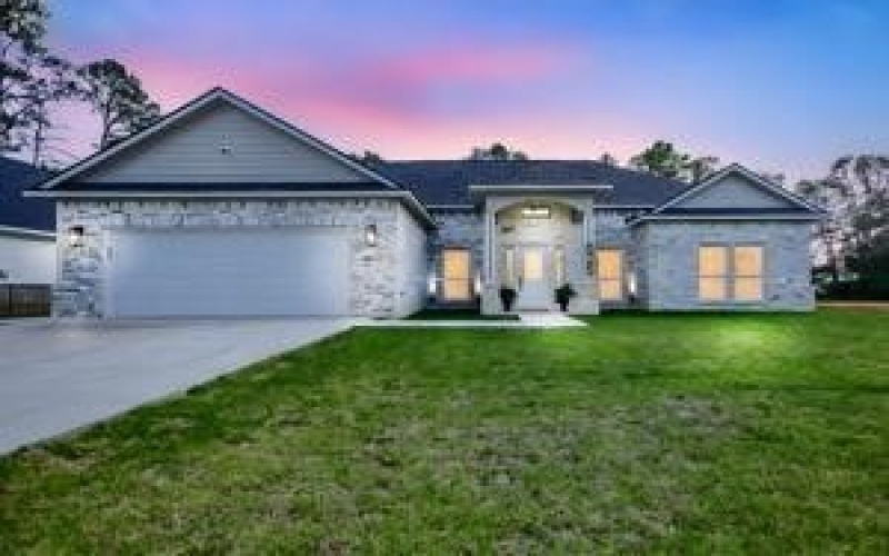 825 Hanks Street, Lufkin, TX 75904, 3 Habitaciones Habitaciones , ,2 BañosBaños,Residential,En Venta,825 Hanks Street,0,5106954