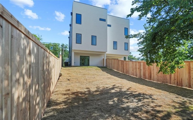 1821 Pollard Street, Dallas, TX 75208, 4 Habitaciones Habitaciones , ,5 BañosBaños,Residential,En Venta,1821 Pollard Street,0,21015699