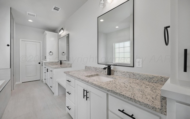 12581 LEONA Drive, Canyon, TX 79015, 4 Bedrooms Bedrooms, ,2 BathroomsBathrooms,Residential,For Sale,12581 LEONA Drive,0,25-9141