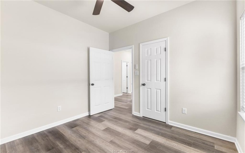 1601 West 17th Street, Bryan, TX 77803, 3 Bedrooms Bedrooms, ,2 BathroomsBathrooms,Residential,For Sale,1601 West 17th Street,0,25011138