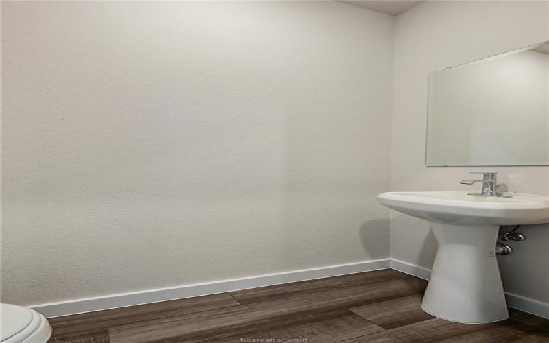 919 Lady Bird, College Station, TX 77845, 3 Bedrooms Bedrooms, ,2 BathroomsBathrooms,Residential,For Sale,919 Lady Bird,0,25011398