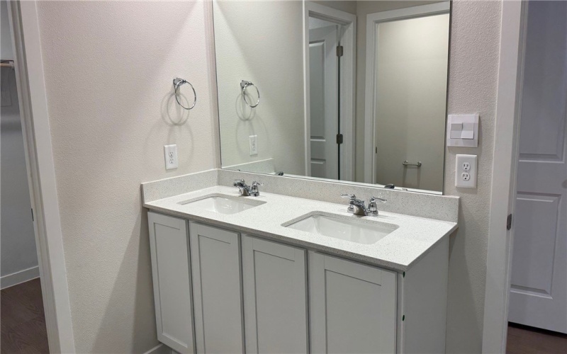 1366 Connie Scott Drive, Corpus Christi, TX 78415, 3 Bedrooms Bedrooms, ,2 BathroomsBathrooms,Residential,For Sale,1366 Connie Scott Drive,0,467113