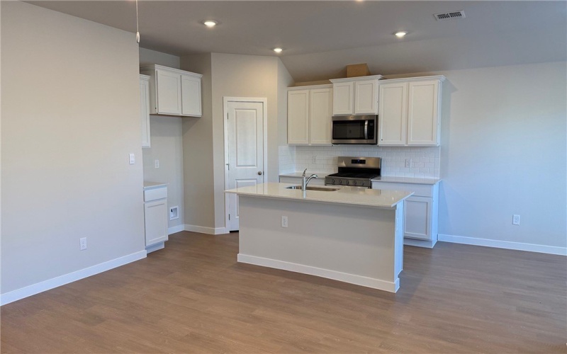 1366 Connie Scott Drive, Corpus Christi, TX 78415, 3 Bedrooms Bedrooms, ,2 BathroomsBathrooms,Residential,For Sale,1366 Connie Scott Drive,0,467113