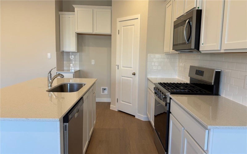 1366 Connie Scott Drive, Corpus Christi, TX 78415, 3 Bedrooms Bedrooms, ,2 BathroomsBathrooms,Residential,For Sale,1366 Connie Scott Drive,0,467113