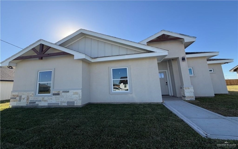 2342 Victoriano Street, Weslaco, TX 78596, 3 Bedrooms Bedrooms, ,2 BathroomsBathrooms,Residential,For Sale,2342 Victoriano Street,0,485797