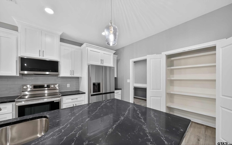 377 CR 4215, Jacksonville, TX 75766, 3 Bedrooms Bedrooms, ,2 BathroomsBathrooms,Residential,For Sale,377 CR 4215,0,25015940