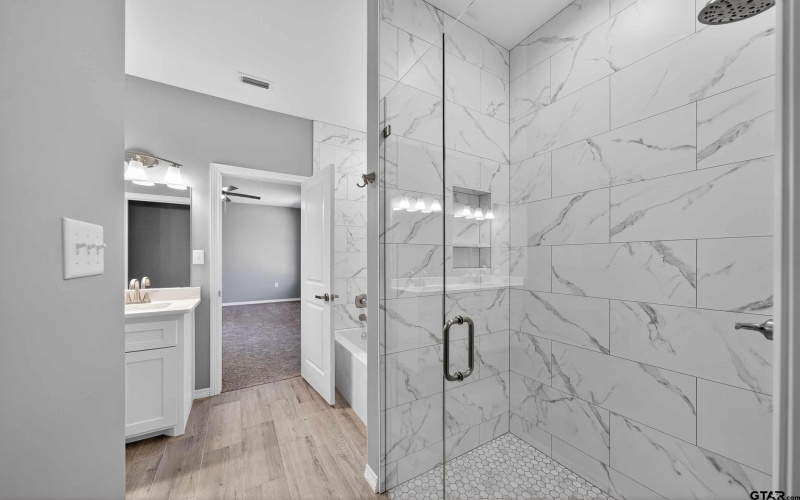 377 CR 4215, Jacksonville, TX 75766, 3 Bedrooms Bedrooms, ,2 BathroomsBathrooms,Residential,For Sale,377 CR 4215,0,25015940