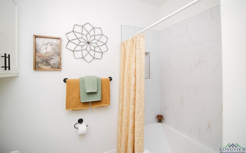 123 Pintail Ln, Hallsville, TX 75650, 3 Bedrooms Bedrooms, ,2 BathroomsBathrooms,Residential,For Sale,123 Pintail Ln,0,20257448