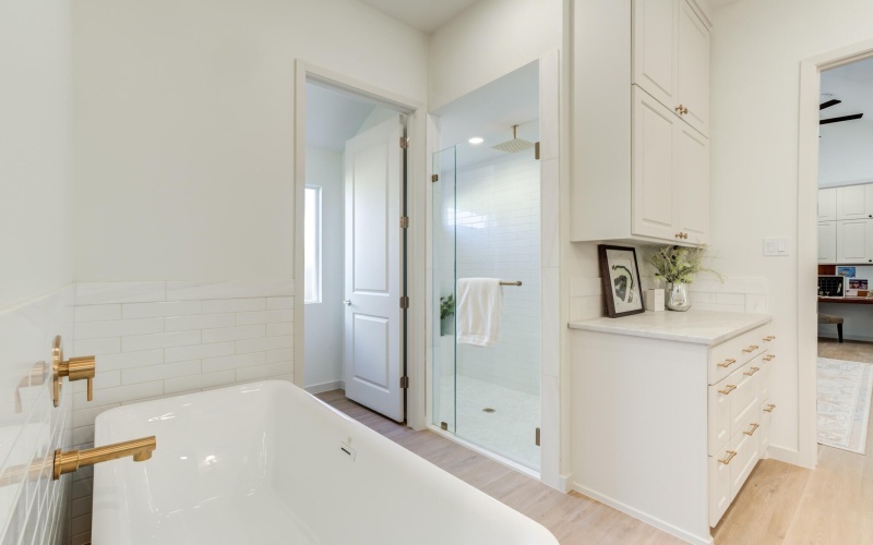 3604 127th Street, Lubbock, TX 79423, 4 Bedrooms Bedrooms, ,3 BathroomsBathrooms,Residential,For Sale,3604 127th Street,0,202562436