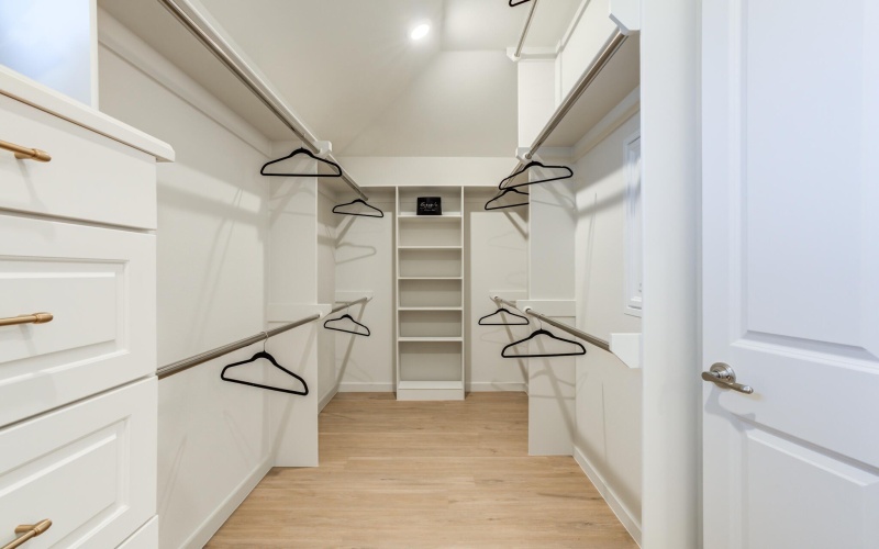 3604 127th Street, Lubbock, TX 79423, 4 Bedrooms Bedrooms, ,3 BathroomsBathrooms,Residential,For Sale,3604 127th Street,0,202562436