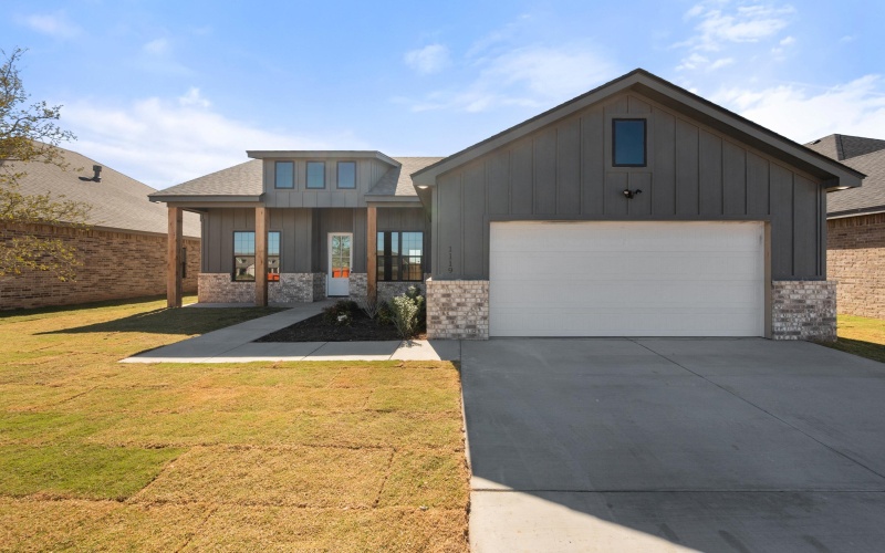 1119 N 6th Street, Wolfforth, TX 79382, 4 Habitaciones Habitaciones , ,2 BañosBaños,Residential,En Venta,1119 N 6th Street,0,202562452