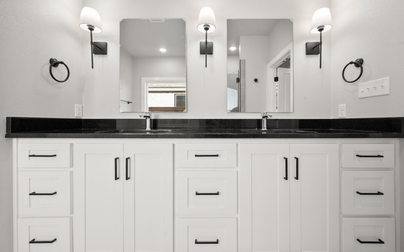 1117 N 6th Street, Wolfforth, TX 79382, 4 Bedrooms Bedrooms, ,3 BathroomsBathrooms,Residential,For Sale,1117 N 6th Street,0,202562454