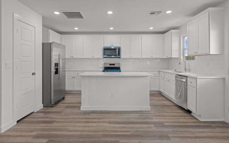 705 15th Street, Wolfforth, TX 79382, 4 Habitaciones Habitaciones , ,2 BañosBaños,Residential,En Venta,705 15th Street,0,202562462