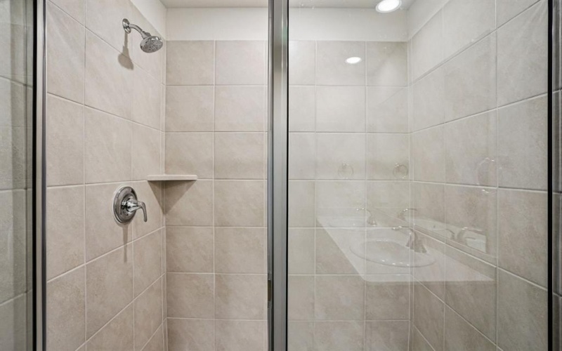 2125 Dunbar Drive, Sherman, TX 75092, 4 Habitaciones Habitaciones , ,2 BañosBaños,Residential,En Venta,2125 Dunbar Drive,0,21095333