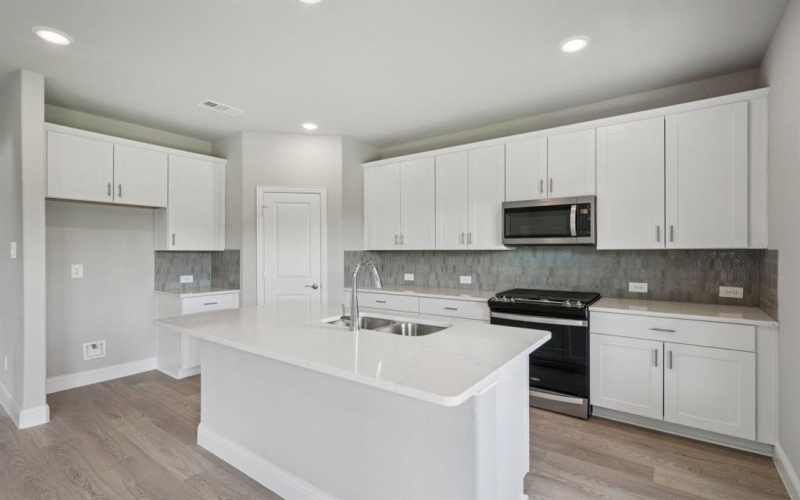 2102 Dunbar Drive, Sherman, TX 75092, 4 Habitaciones Habitaciones , ,2 BañosBaños,Residential,En Venta,2102 Dunbar Drive,0,21095334