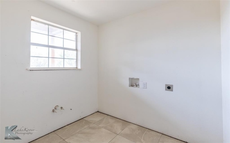 8773 W Lake Road, Abilene, TX 79601, 5 Habitaciones Habitaciones , ,5 BañosBaños,Residential,En Venta,8773 W Lake Road,0,21097057