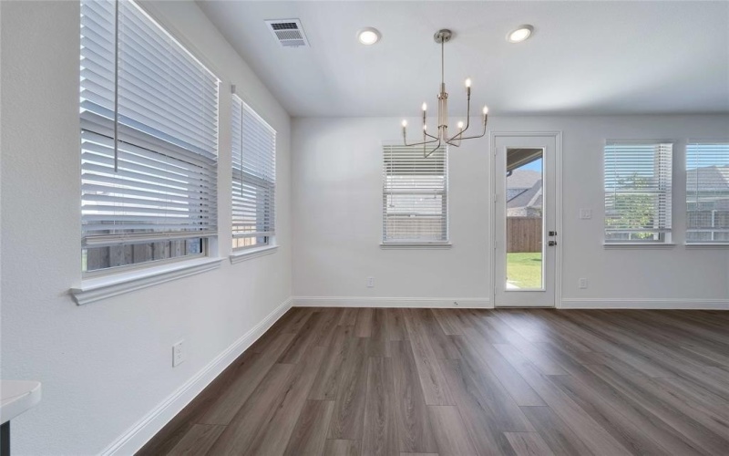 2456 Flatiron Drive, Corinth, TX 76210, 4 Habitaciones Habitaciones , ,3 BañosBaños,Residential,En Venta,2456 Flatiron Drive,0,21097505