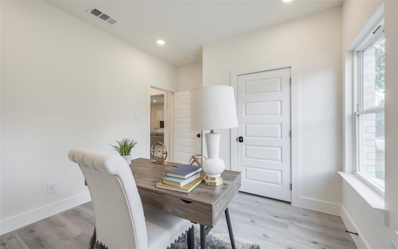 2402 Garden Drive, Dallas, TX 75215, 4 Habitaciones Habitaciones , ,2 BañosBaños,Residential,En Venta,2402 Garden Drive,0,21071883