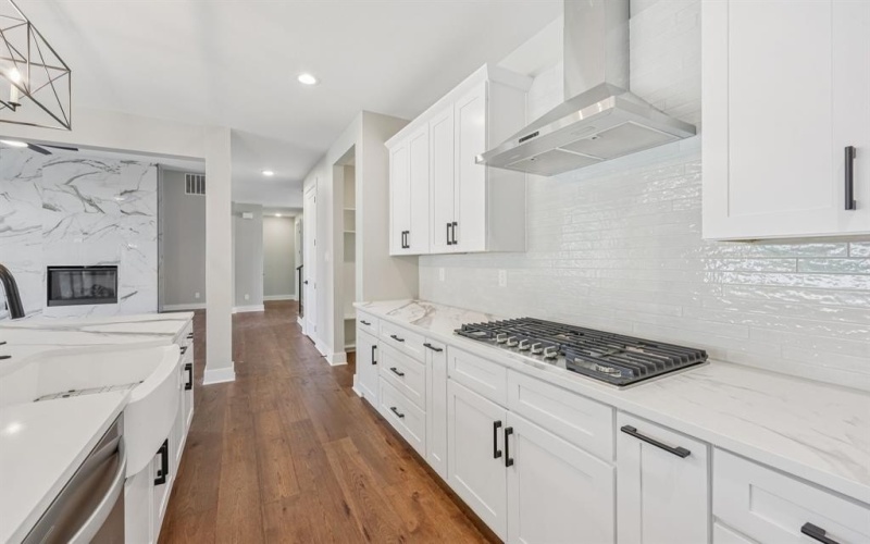 2630 Evinrude Drive, Grapevine, TX 76051, 5 Habitaciones Habitaciones , ,3 BañosBaños,Residential,En Venta,2630 Evinrude Drive,0,21073146