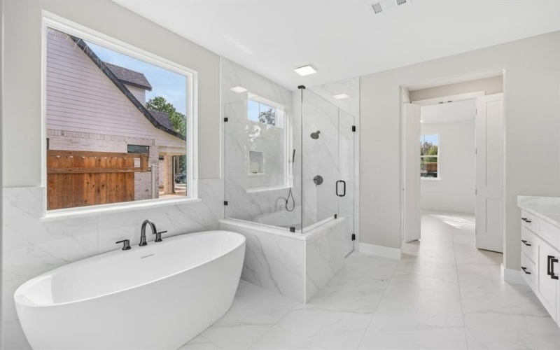 2630 Evinrude Drive, Grapevine, TX 76051, 5 Habitaciones Habitaciones , ,3 BañosBaños,Residential,En Venta,2630 Evinrude Drive,0,21073146