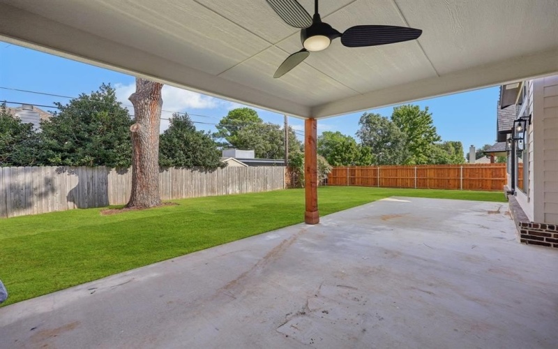 2630 Evinrude Drive, Grapevine, TX 76051, 5 Habitaciones Habitaciones , ,3 BañosBaños,Residential,En Venta,2630 Evinrude Drive,0,21073146