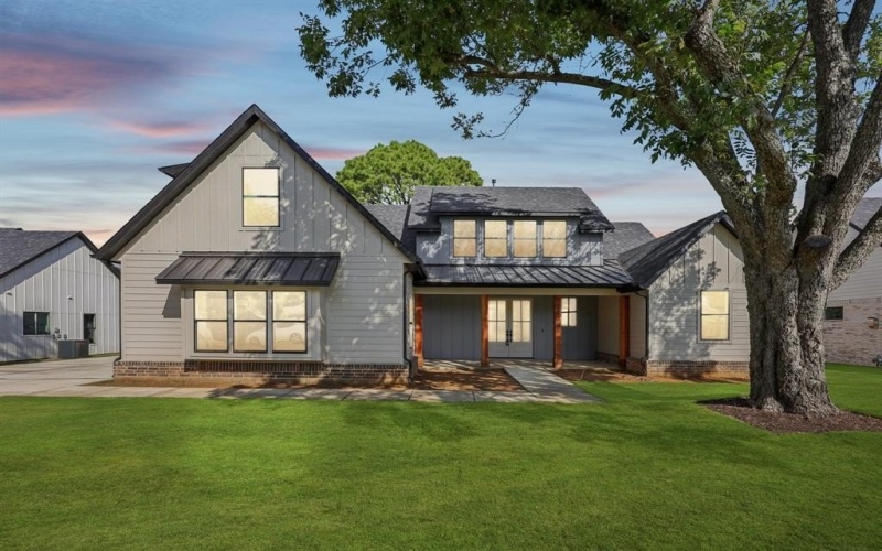 2630 Evinrude Drive, Grapevine, TX 76051, 5 Habitaciones Habitaciones , ,3 BañosBaños,Residential,En Venta,2630 Evinrude Drive,0,21073146