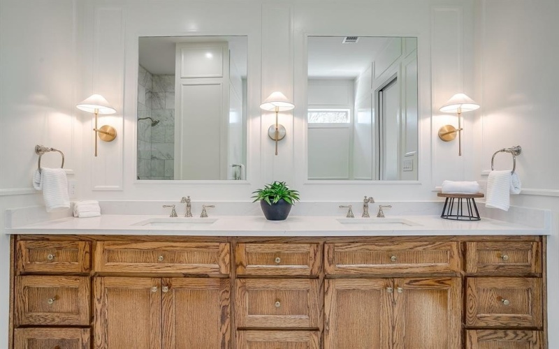 2947 Kosse Court, Grapevine, TX 76051, 4 Bedrooms Bedrooms, ,3 BathroomsBathrooms,Residential,For Sale,2947 Kosse Court,0,21089501