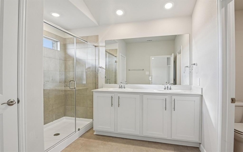 2130 Mustang Way, Seagoville, TX 75159, 3 Bedrooms Bedrooms, ,2 BathroomsBathrooms,Residential,For Sale,2130 Mustang Way,0,21094237