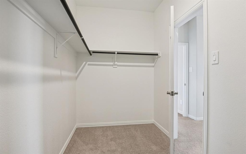 2130 Mustang Way, Seagoville, TX 75159, 3 Bedrooms Bedrooms, ,2 BathroomsBathrooms,Residential,For Sale,2130 Mustang Way,0,21094237